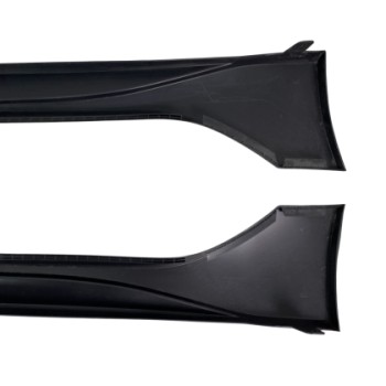Μαρσπιέ Vw Golf 8 - R-line design Μαρσπιέ Vw Golf 8 - R-line design