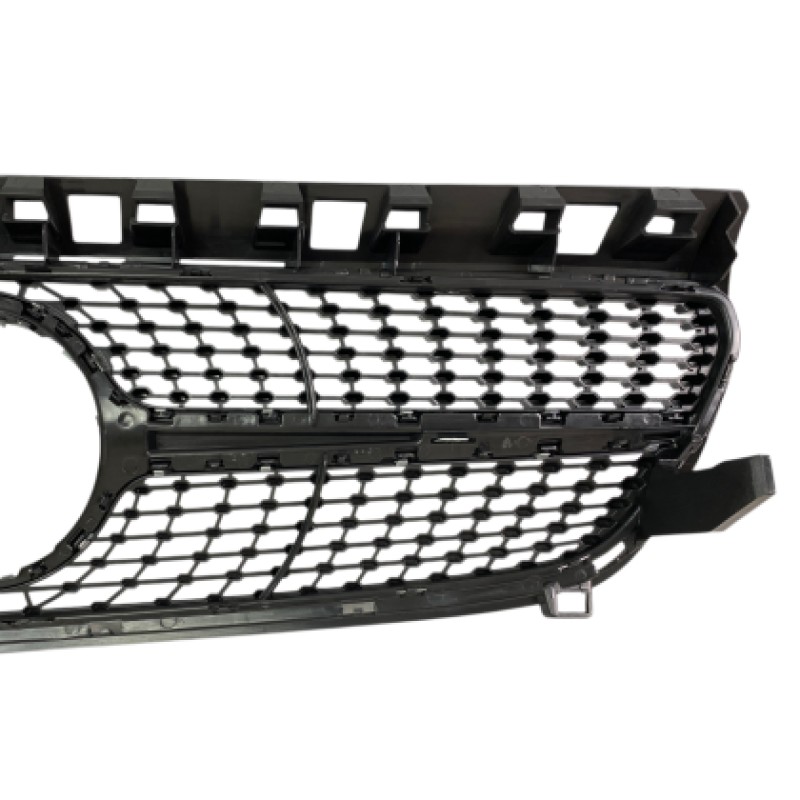 Μάσκα Mercedes W176 A-Class (2013-2015) - Diamond design, μάυρη με πλαίσιο χρωμίου