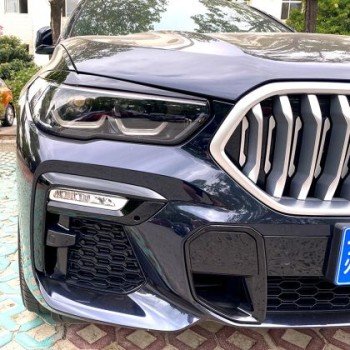Φρυδάκια φαναριών BMW X5 G05 (2019-2023) - μαύρα γυαλιστερά Φρυδάκια φαναριών BMW X5 G05 (2019-2023) - μαύρα γυαλιστερά