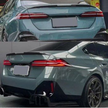 Αεροτομή πορτ-μπαγκάζ BMW G60 / G68 (2024+) M4 Style - μαύρη γυαλιστερή Αεροτομή πορτ-μπαγκάζ BMW G60 / G68 (2024+) M4 Style - μαύρη γυαλιστερή