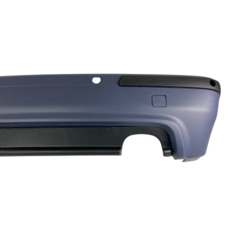 Πίσω προφυλακτήρας BMW E39 sedan με διπλό diffuser - M5 design με ανοίγματα parktronic