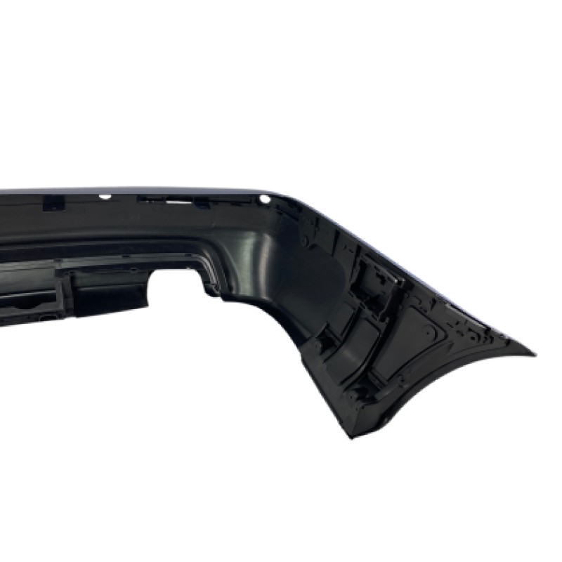 Πίσω προφυλακτήρας BMW E39 sedan με διπλό diffuser - M5 design με ανοίγματα parktronic