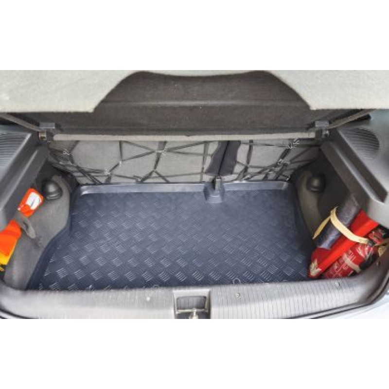 Πατάκι πορτ-μπαγκάζ Opel Corsa C (2001-2006) 2 seats appart - 1τμχ.