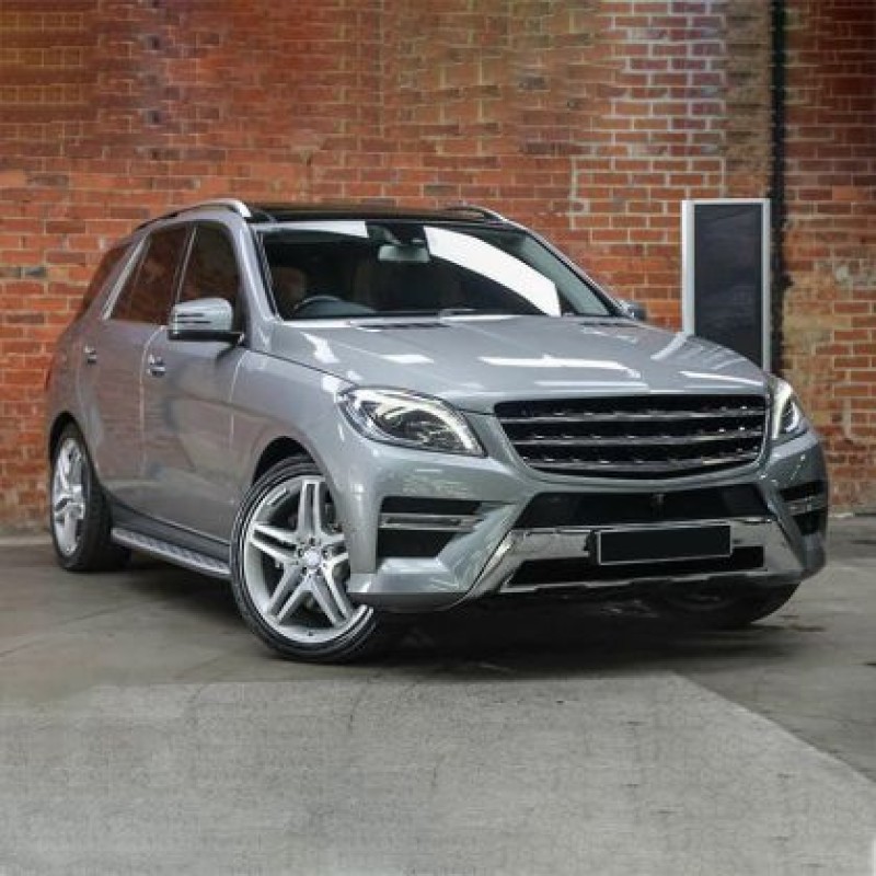 Φανάρια εμπρός Mercedes ML W166 (2011-2016) led , μαύρα , με λάμπες (Η9) - σετ 2τμχ.