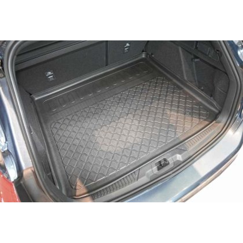 Πατάκι πορτ-μπαγκάζ Ford Focus IV combi / Focus Active (2018+) / Focus IV Mild Hybrid combi (2020+); upper boot (flat loading threshold); variable boot floor in top position - 1τμχ.