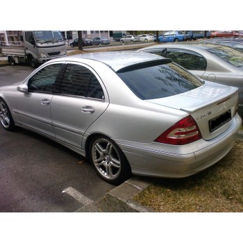 Αεροτομή πίσω παρμπρίζ για Mercedes W203 C-Class (2001-2006) - Lorinser