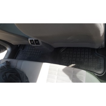 Λαστιχένια πατάκια Rezaw Plast για VW Golf 5 και 6 / VW Jetta / Seat Leon και Toledo (2004-212) / VW Scirocco / Skoda Octavia 2 (2004-2013) - τύπου σκαφάκι - 4τμχ.