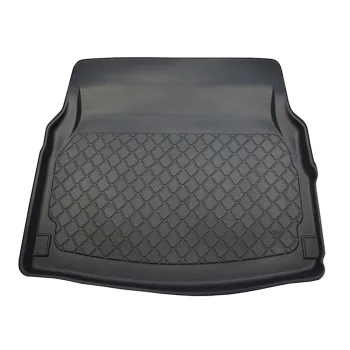 Πατάκι πορτ-μπαγκάζ Mercedes C W205 Sedan (2014-2020) back seat leaning forward (foldable); right wing removable for models with net - 1τμχ.