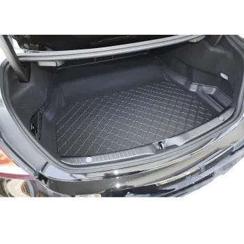 Πατάκι πορτ-μπαγκάζ Mercedes C W205 Coupe (2016-2020) right wing removable - 1τμχ.