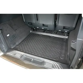 Πατάκι πορτ-μπαγκάζ Mercedes Vito Tourer / V-Class (W447) Extra Long (wheelbase 3.430 mm; vehicle's lenght 5.370 mm) VAN 5d (2014+) behind 3rd row of seats - 1τμχ. Πατάκι πορτ-μπαγκάζ Mercedes Vito Tourer / V-Class (W447) Extra Long (wheelbase 3.430 mm; vehicle's lenght 5.370 mm) VAN 5d (2014+) behind 3rd row of seats - 1τμχ.