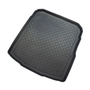 Πατάκι πορτ-μπαγκάζ VW Passat B8 (2014-2021) - Sedan (boot lid in lower position) - 1τμχ. Πατάκι πορτ-μπαγκάζ VW Passat B8 (2014-2021) - Sedan (boot lid in lower position) - 1τμχ.