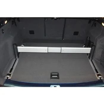 Πατάκι πορτ-μπαγκάζ AUDI Q5 I (2008-2016) - This version is narrower and is intended for models that have a rails fixing system. - 1τμχ.