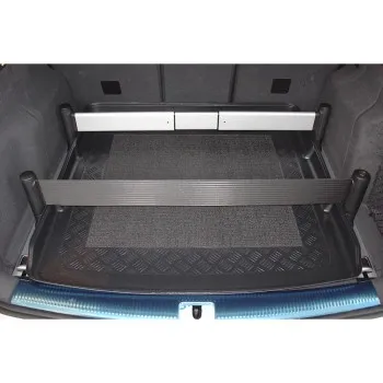 Πατάκι πορτ-μπαγκάζ AUDI Q5 I (2008-2016) - This version is narrower and is intended for models that have a rails fixing system. - 1τμχ.