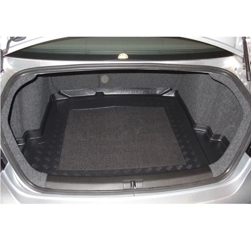 Πατάκι πορτ-μπαγκάζ Vw Caddy Life Mt / Caddy Comfortline Mt Trendline MCombi (2004-2010) / (2010-2020) - 5 seats boot walls insulated with bars behind 2 row separating luggage compartment - 1τμχ.