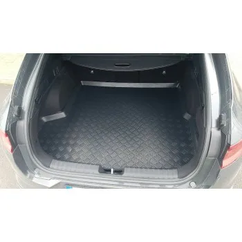 Πατάκι πορτ-μπαγκάζ Kia ProCeed III (2018+) Small tyre with subwoofer - 1τμχ. Πατάκι πορτ-μπαγκάζ Kia ProCeed III (2018+) Small tyre with subwoofer - 1τμχ.