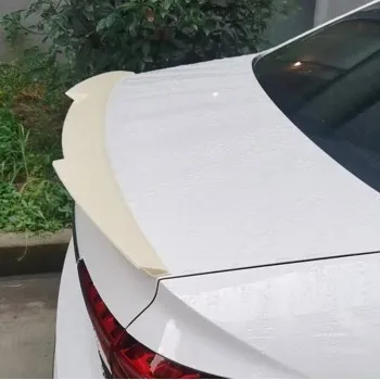 Αεροτομή πορτ-μπαγκάζ Audi A4 B9 (2019+) M4 Style - μαύρη γυαλιστερή