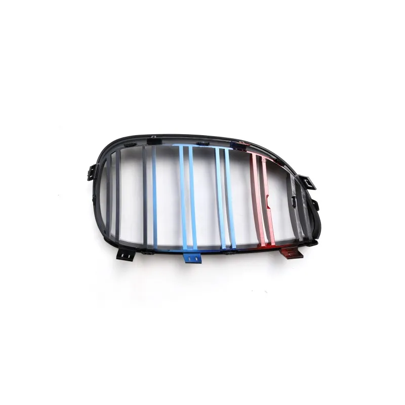 Καρδιές μάσκας BMW E60 με διπλή γρίλια (2005-2010) - tri color - 2τμχ.