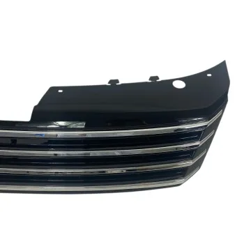 Μάσκα Vw Passat 3C (2010-2015) - μαύρη με πλαίσιο χρωμίου, χωρίς σήμα