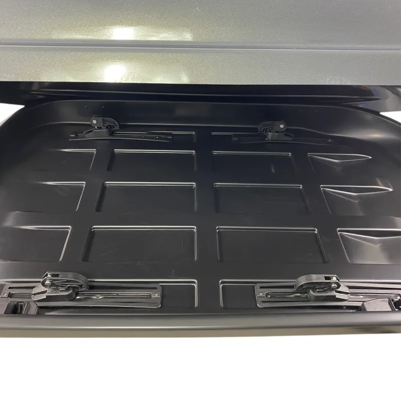 Μπαγκαζιέρα οροφής Junior Altro 140x90x38cm με μονό άνοιγμα με κλειδί, 370 λίτρα - Γκρι γυαλιστερή