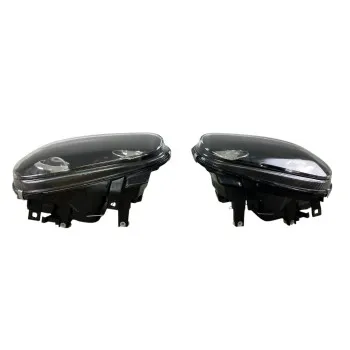 Φανάρια εμπρός Vw Golf IV R32 - μαύρα , χωρίς λάμπες (Η7) - σετ 2τμχ.
