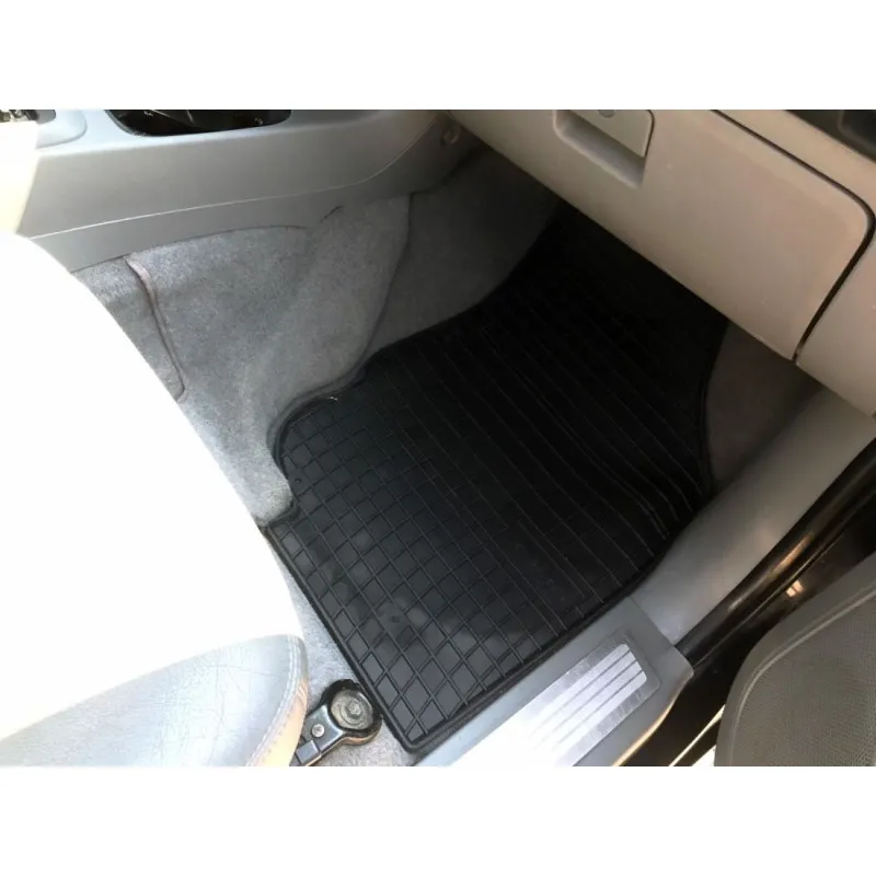 Λαστιχένια πατάκια TOYOTA Hilux (2005-2015) - 4τμχ.