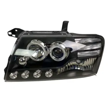 Φανάρια εμπρός Mitsubishi Pajero (2001-2006) - μαύρα , με λάμπες (Η1) - σετ 2τμχ.