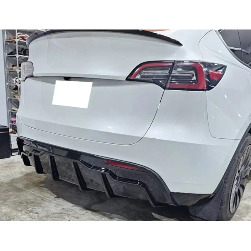 Diffuser προφυλακτήρα Tesla Model Y - μαύρο γυαλιστερό