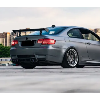 Αεροτομή πορτ-μπαγκάζ BMW E82 / E87 / E90 / E92 / E93 / F30 / F10 - GTS M3 Style - μαύρη γυαλιστερή