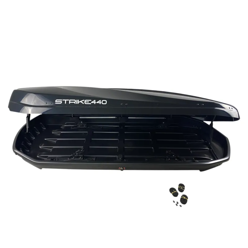 Μπαγκαζιέρα οροφής Junior Strike 199x84x41cm με διπλό άνοιγμα και κλειδί, 480 λίτρα - μαύρη γυαλιστερή