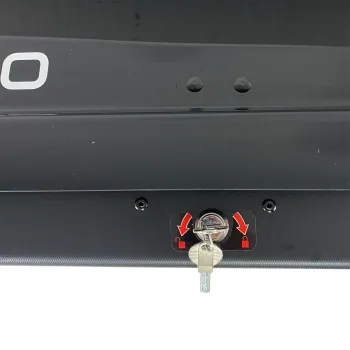 Μπαγκαζιέρα οροφής Junior Strike 199x84x41cm με διπλό άνοιγμα και κλειδί, 480 λίτρα - μαύρη γυαλιστερή