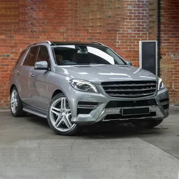 Φανάρια εμπρός Mercedes ML W166 (2011-2016) led , μαύρα , με λάμπες (Η9) - σετ 2τμχ.