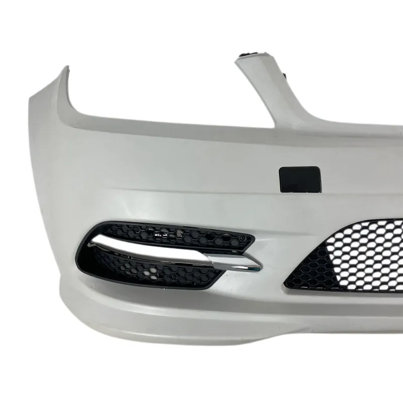 Προφυλακτήρας εμπρός Mercedes C-Class W204 (2007-2010) - Facelift look με φώτα ημέρας