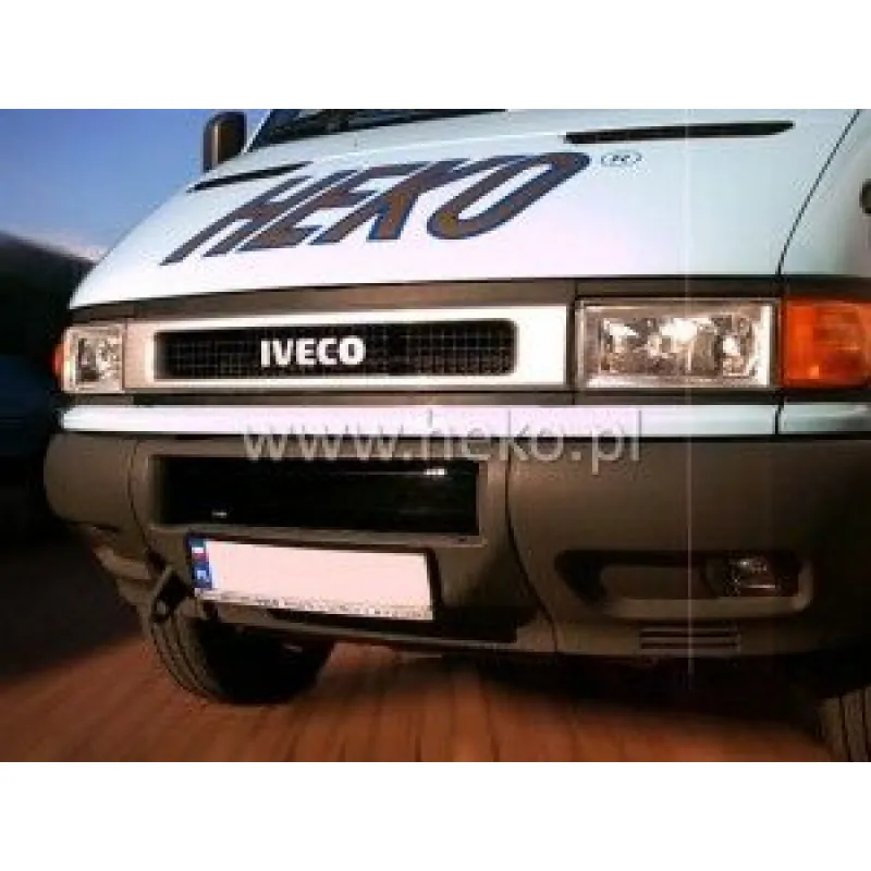 Χειμερινός ανεμοθραύστης για IVECO Turbo Daily (1999-2006) Χειμερινός ανεμοθραύστης για IVECO Turbo Daily (1999-2006)