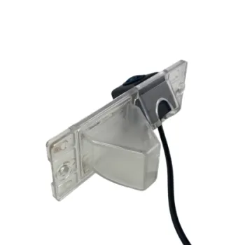 Κάμερα οπισθοπορείας για Mitsubishi Pajero/Zinger/L200(2001+)