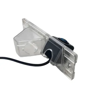 Κάμερα οπισθοπορείας για Mitsubishi Pajero/Zinger/L200(2001+)